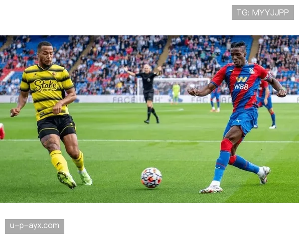 阿什拉夫国家德比闪耀全场,助球队强势回暖引热议 阿什拉夫国家德比闪耀全场,助球队强势回暖引热议